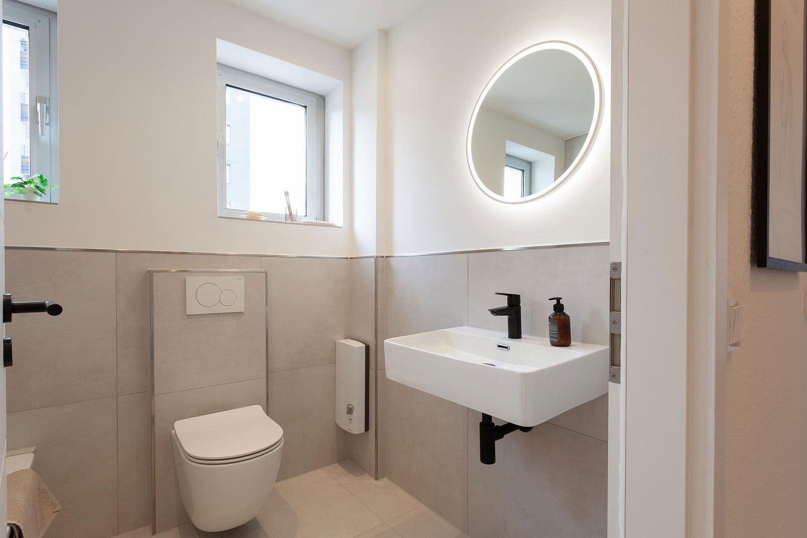 Predaj bytu 3-izbový 77 m², Mülheim an der Ruhr, Severné Porýnie - Westfálsko Predaj bytu 3-izbový 77 m², Mülheim an der Ruhr, Severné Porýnie - Westfálsko