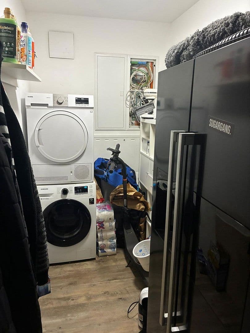 Predaj bytu 4-izbový 95 m², Nachtigallenweg 5, Peine, Dolné Sasko Predaj bytu 4-izbový 95 m², Nachtigallenweg 5, Peine, Dolné Sasko