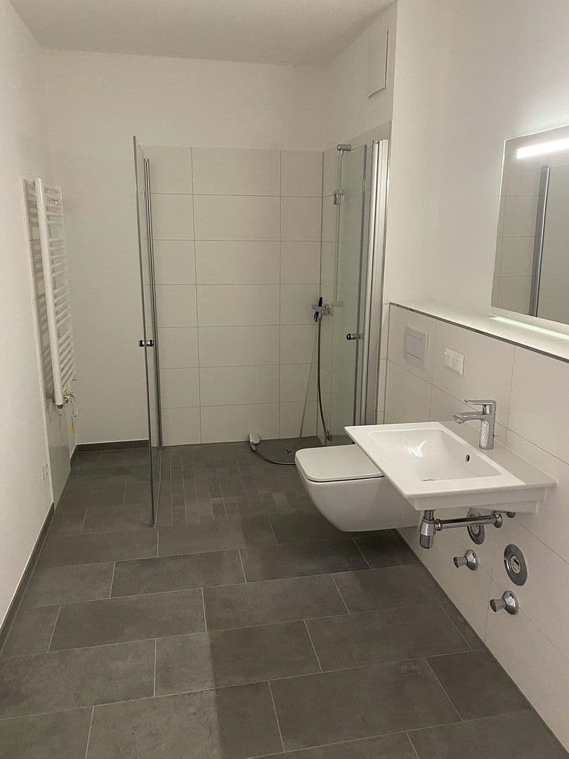 Prenájom bytu 2-izbový 75 m², Hannelore-Kunze-Straße 22-24, Hannover, Dolné Sasko Prenájom bytu 2-izbový 75 m², Hannelore-Kunze-Straße 22-24, Hannover, Dolné Sasko