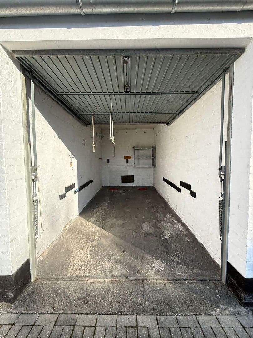 Predaj garáže 14 m², Muschelweg 10a, Hannover, Dolné Sasko Predaj garáže 14 m², Muschelweg 10a, Hannover, Dolné Sasko