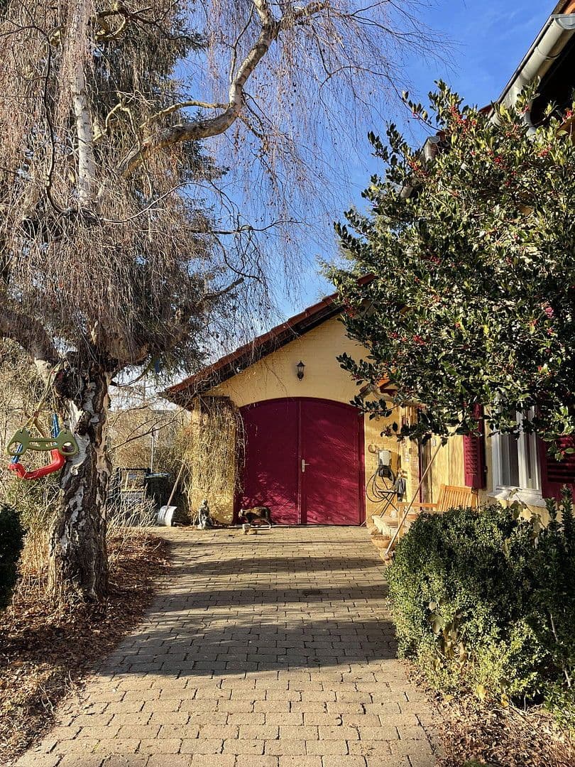 Predaj domu 226 m², pozemek 1.050 m², Gottfried-Keller-Str. 8, Teltow, Brandenbursko Predaj domu 226 m², pozemek 1.050 m², Gottfried-Keller-Str. 8, Teltow, Brandenbursko