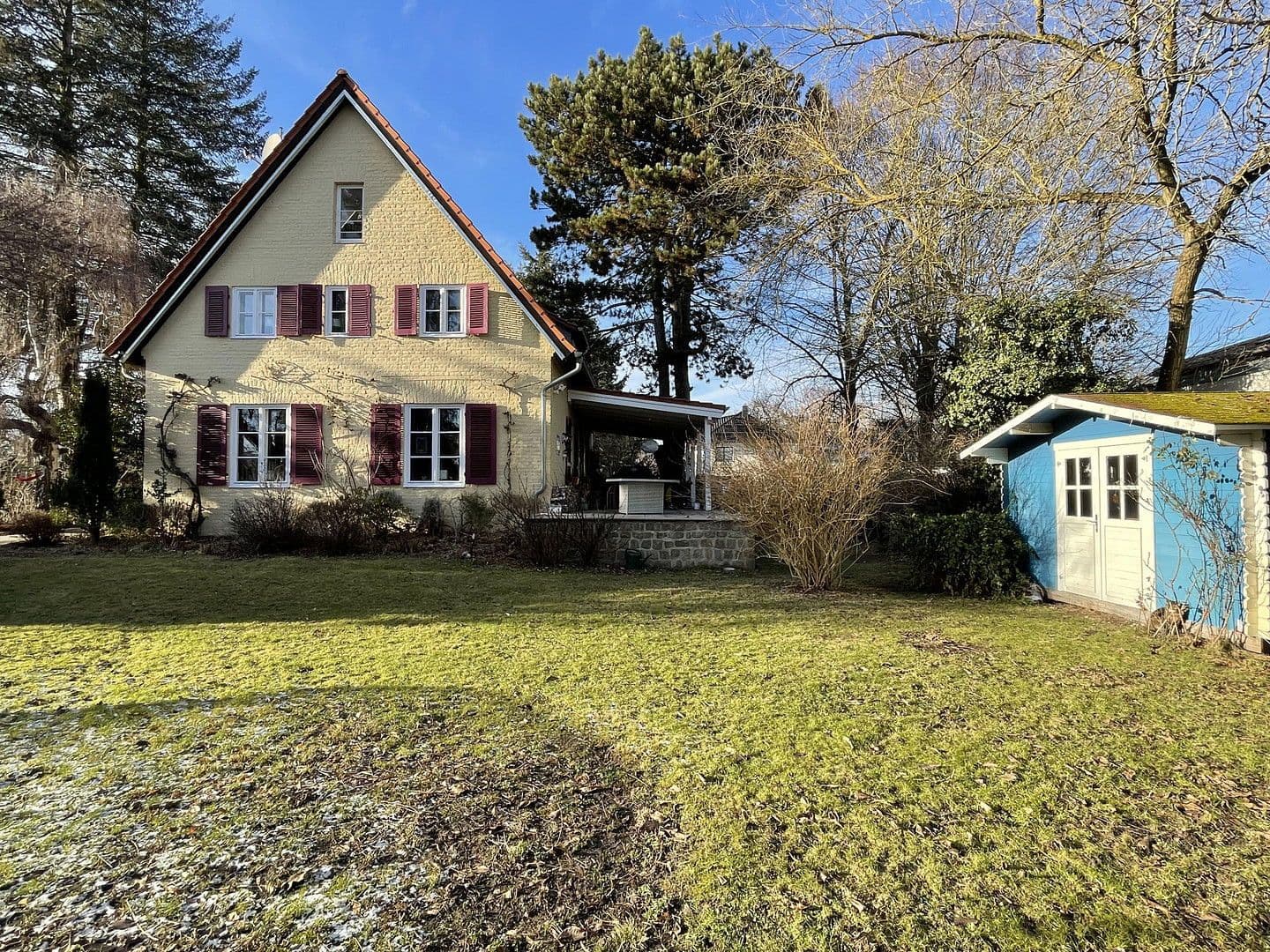 Predaj domu 226 m², pozemek 1.050 m², Gottfried-Keller-Str. 8, Teltow, Brandenbursko Predaj domu 226 m², pozemek 1.050 m², Gottfried-Keller-Str. 8, Teltow, Brandenbursko