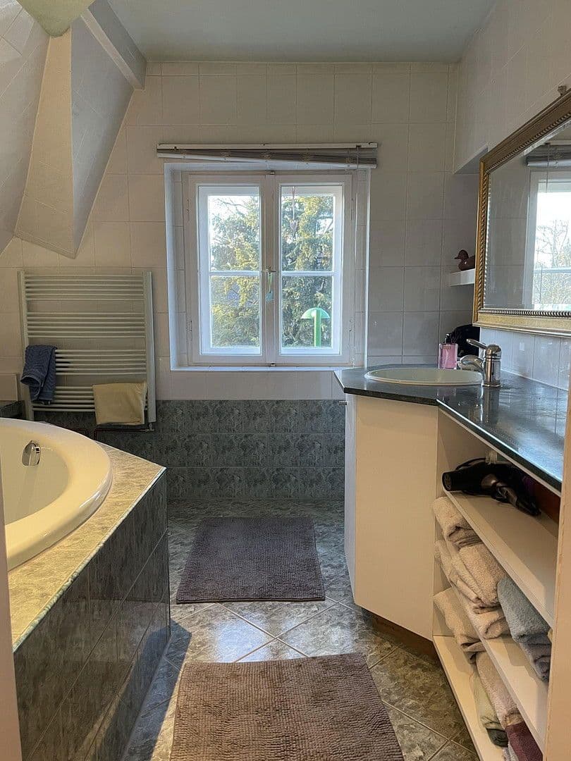 Predaj domu 226 m², pozemek 1.050 m², Gottfried-Keller-Str. 8, Teltow, Brandenbursko Predaj domu 226 m², pozemek 1.050 m², Gottfried-Keller-Str. 8, Teltow, Brandenbursko