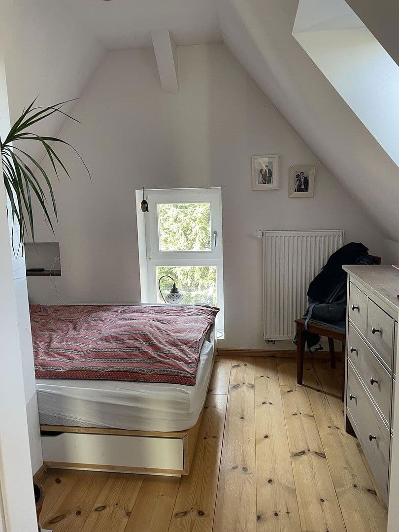 Predaj domu 226 m², pozemek 1.050 m², Gottfried-Keller-Str. 8, Teltow, Brandenbursko Predaj domu 226 m², pozemek 1.050 m², Gottfried-Keller-Str. 8, Teltow, Brandenbursko