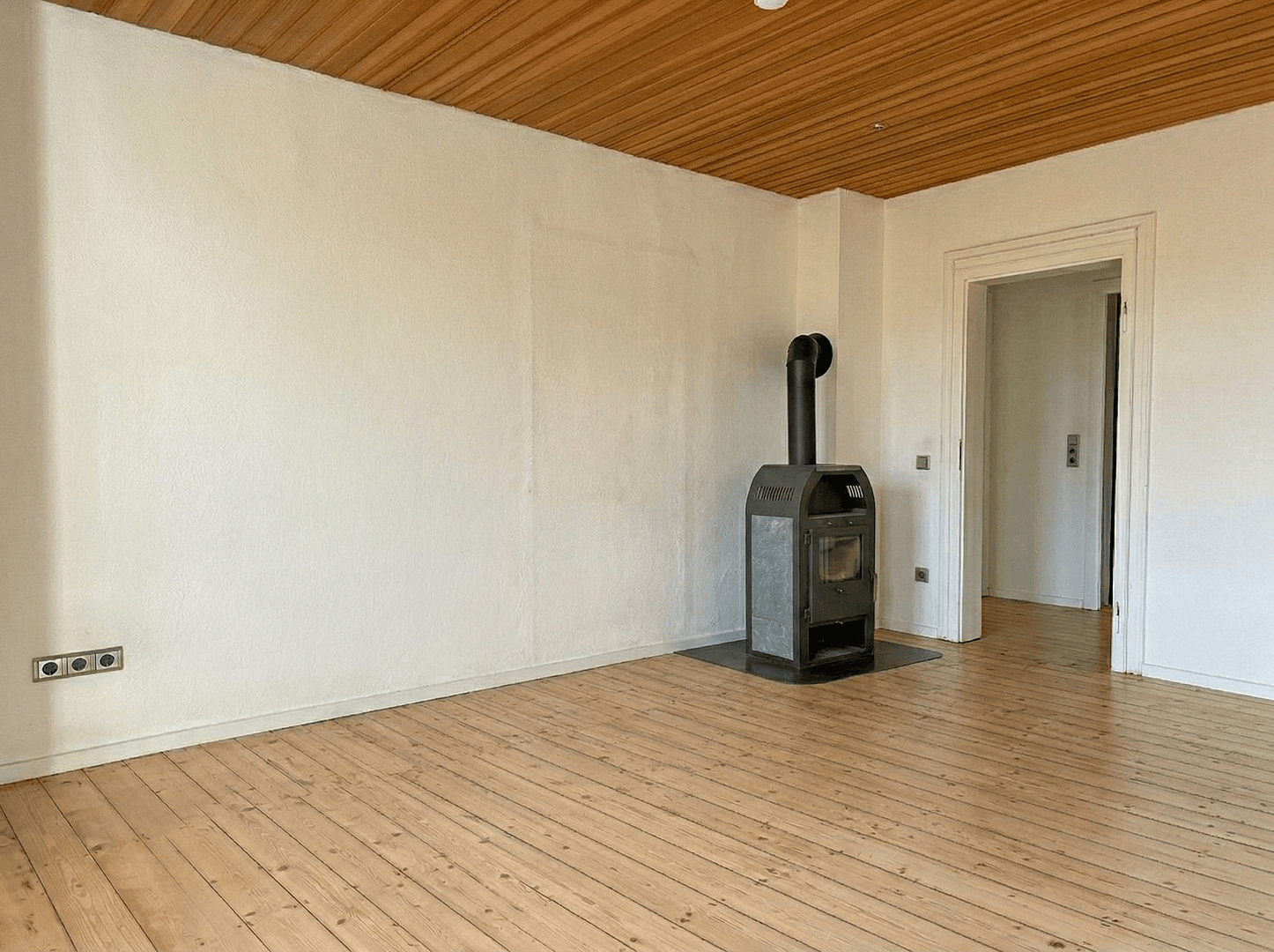 Prenájom bytu 2-izbový 53 m², Leverkusen, Severné Porýnie - Westfálsko Prenájom bytu 2-izbový 53 m², Leverkusen, Severné Porýnie - Westfálsko