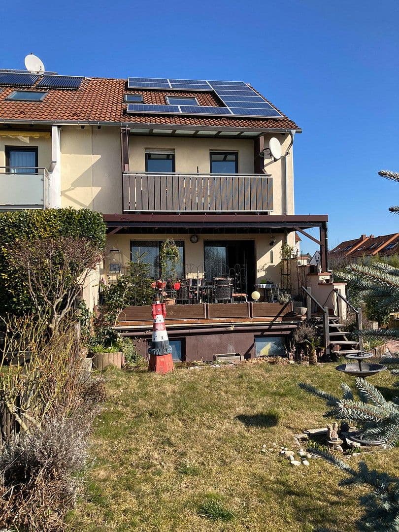 Predaj domu 150 m², pozemek 300 m², Wiesbaden, Hesensko Predaj domu 150 m², pozemek 300 m², Wiesbaden, Hesensko