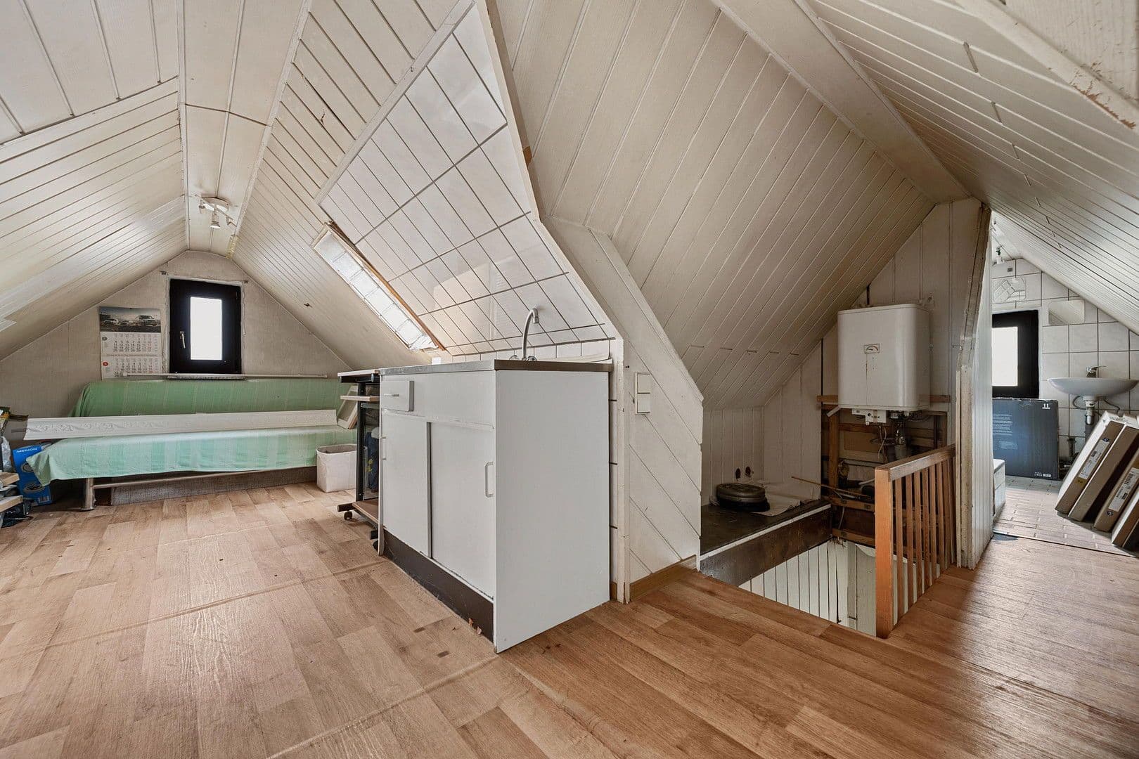 Predaj domu 233 m², pozemek 167 m², Besigheimer Str.12, Stuttgart, Bádensko-Wurttembersko Predaj domu 233 m², pozemek 167 m², Besigheimer Str.12, Stuttgart, Bádensko-Wurttembersko