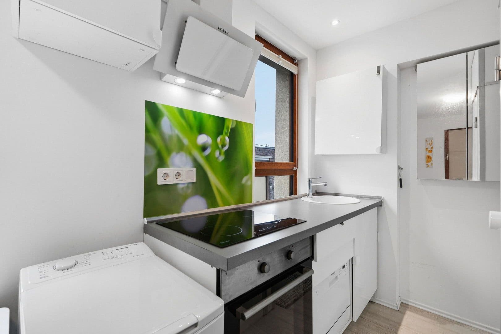 Predaj domu 233 m², pozemek 167 m², Besigheimer Str.12, Stuttgart, Bádensko-Wurttembersko Predaj domu 233 m², pozemek 167 m², Besigheimer Str.12, Stuttgart, Bádensko-Wurttembersko