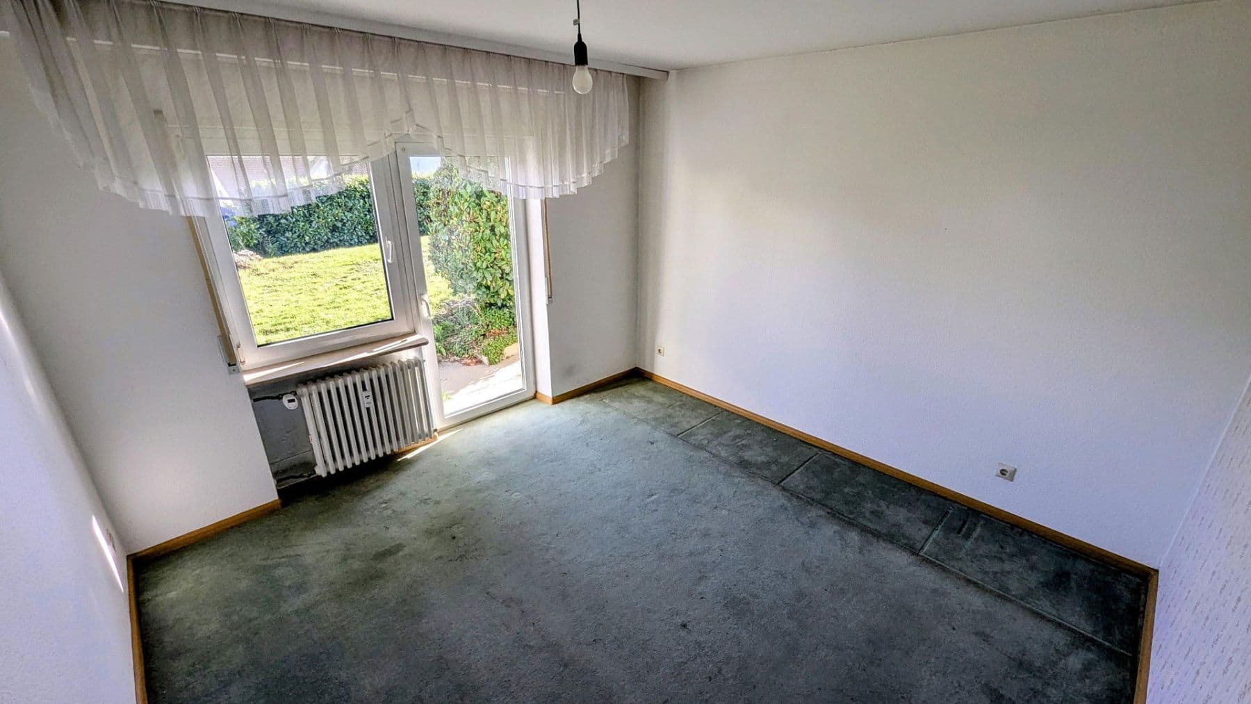 Predaj domu 170 m², pozemek 952 m², Emmendingen, Bádensko-Wurttembersko Predaj domu 170 m², pozemek 952 m², Emmendingen, Bádensko-Wurttembersko