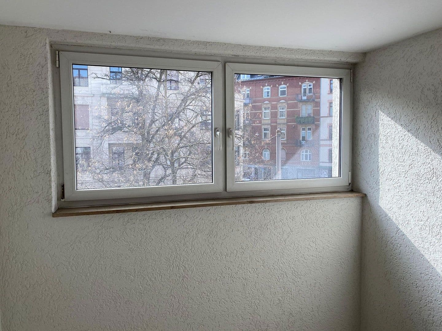 Predaj domu 1.208 m², pozemek 467 m², Dotzheimer Straße 61, Wiesbaden, Hesensko Predaj domu 1.208 m², pozemek 467 m², Dotzheimer Straße 61, Wiesbaden, Hesensko