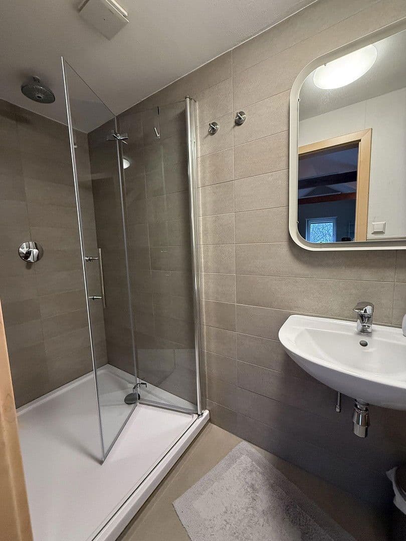 Predaj domu 340 m², pozemek 973 m², Rheinzabern, Porýnie-Falcko Predaj domu 340 m², pozemek 973 m², Rheinzabern, Porýnie-Falcko