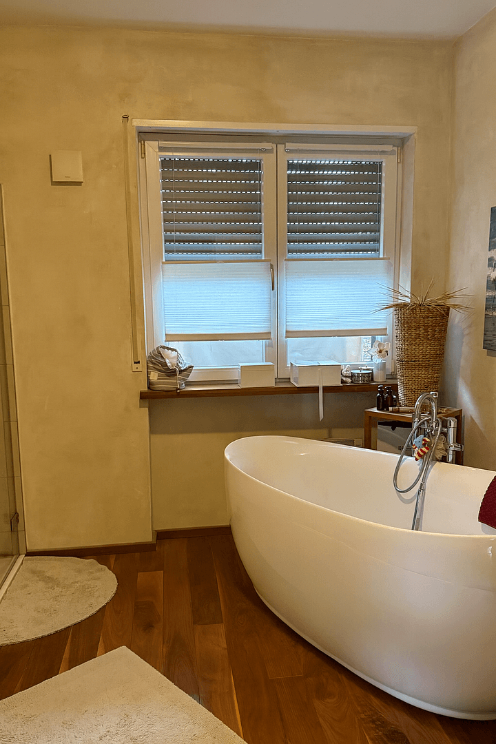 Predaj domu 340 m², pozemek 973 m², Rheinzabern, Porýnie-Falcko Predaj domu 340 m², pozemek 973 m², Rheinzabern, Porýnie-Falcko