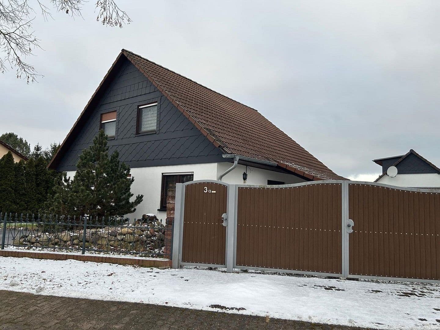 Predaj domu 121 m², pozemek 706 m², Forststrasse 3a, Zerbst/Anhalt, Sasko-Anhaltsko Predaj domu 121 m², pozemek 706 m², Forststrasse 3a, Zerbst/Anhalt, Sasko-Anhaltsko