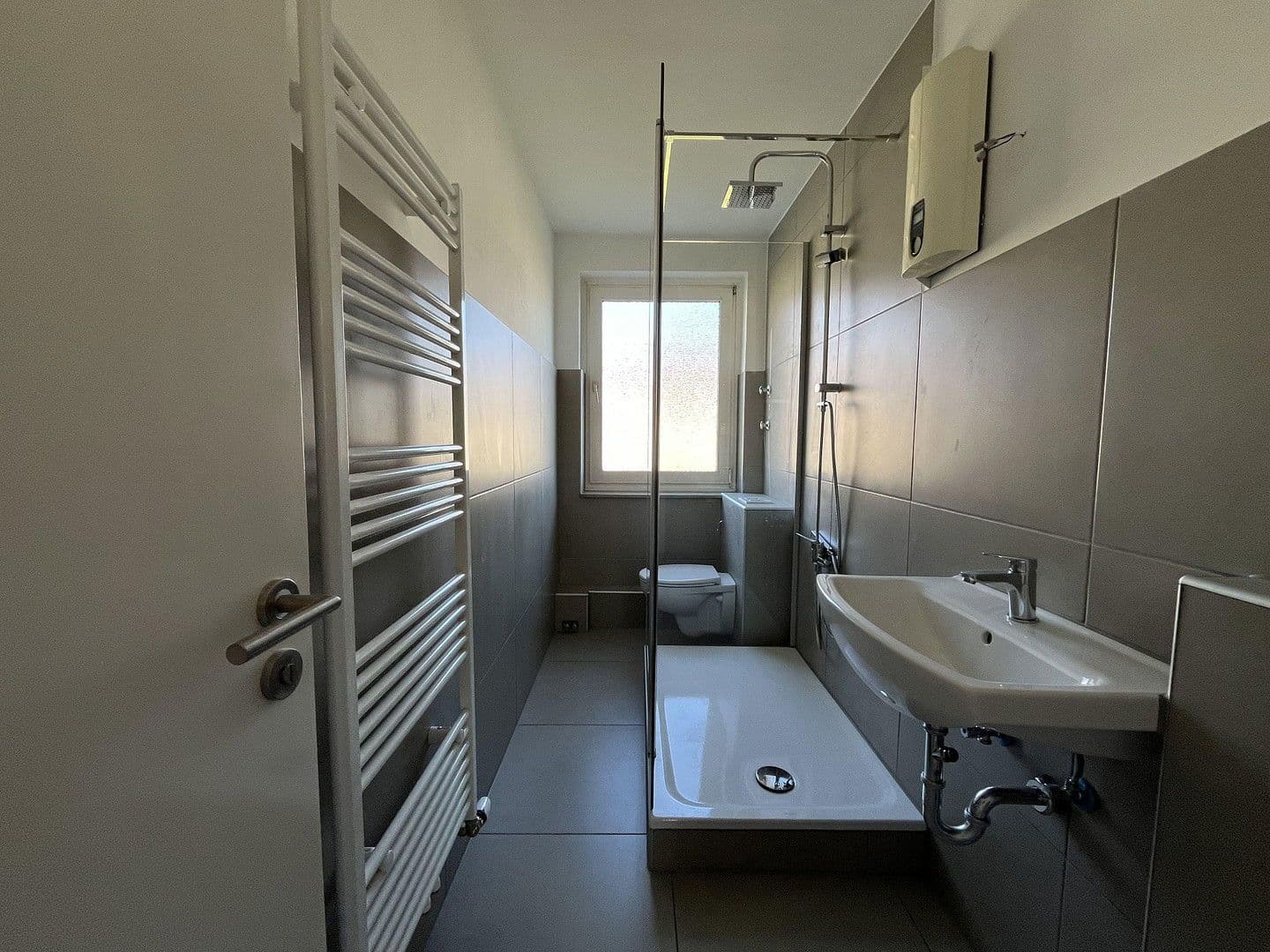 Prenájom bytu 2-izbový 59 m², Kiesselbachstraße 65, Düsseldorf, Severné Porýnie - Westfálsko Prenájom bytu 2-izbový 59 m², Kiesselbachstraße 65, Düsseldorf, Severné Porýnie - Westfálsko