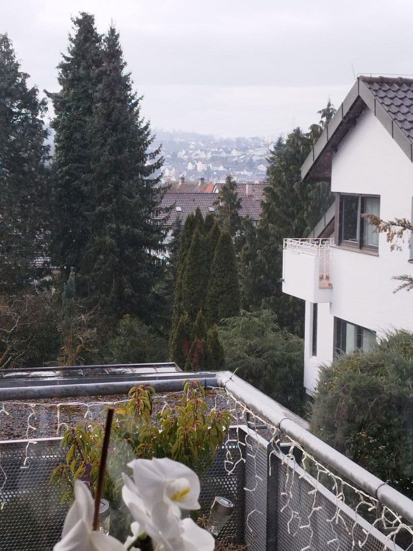 Prenájom bytu 3-izbový 85 m², Ebersbach an der Fils, Bádensko-Wurttembersko Prenájom bytu 3-izbový 85 m², Ebersbach an der Fils, Bádensko-Wurttembersko