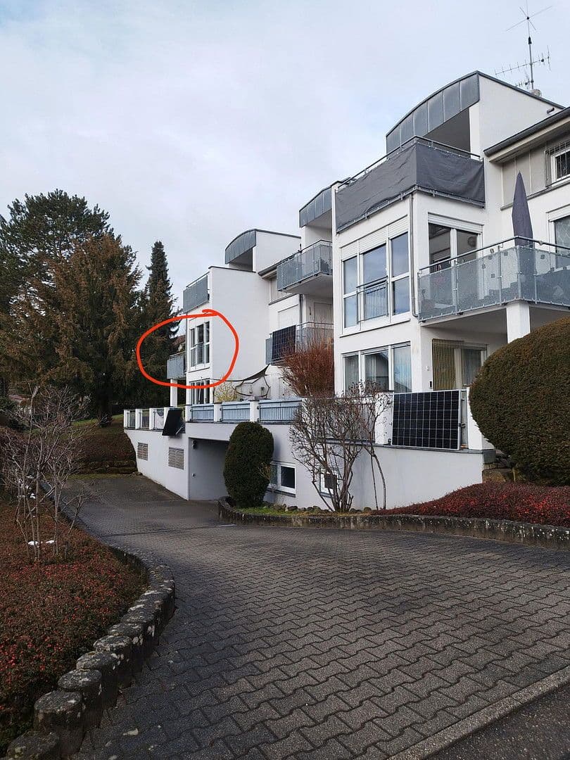 Prenájom bytu 3-izbový 85 m², Ebersbach an der Fils, Bádensko-Wurttembersko Prenájom bytu 3-izbový 85 m², Ebersbach an der Fils, Bádensko-Wurttembersko