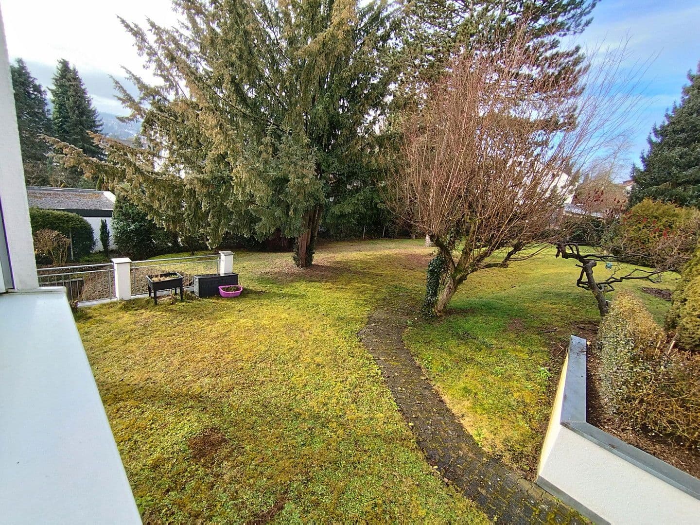 Prenájom bytu 3-izbový 85 m², Ebersbach an der Fils, Bádensko-Wurttembersko Prenájom bytu 3-izbový 85 m², Ebersbach an der Fils, Bádensko-Wurttembersko