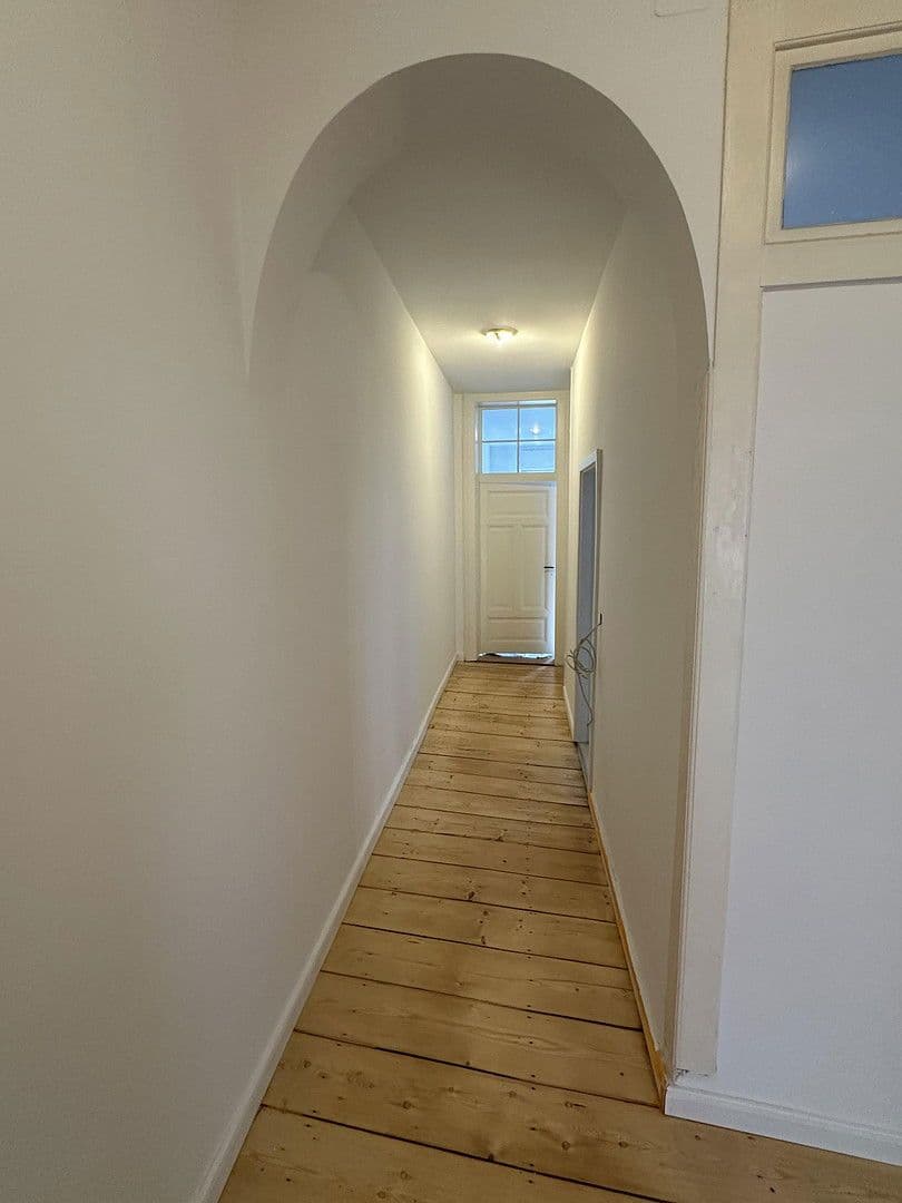 Prenájom bytu 4-izbový 123 m², Offenbach am Main, Hesensko Prenájom bytu 4-izbový 123 m², Offenbach am Main, Hesensko