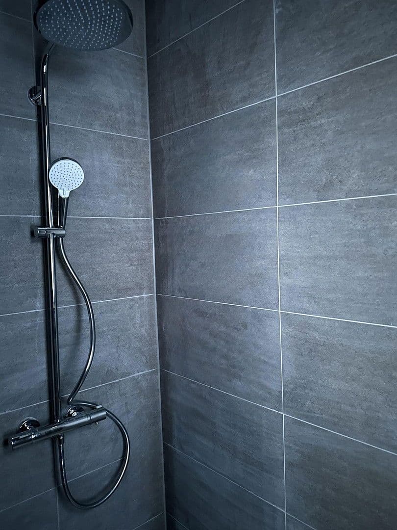 Prenájom bytu 4-izbový 123 m², Offenbach am Main, Hesensko Prenájom bytu 4-izbový 123 m², Offenbach am Main, Hesensko