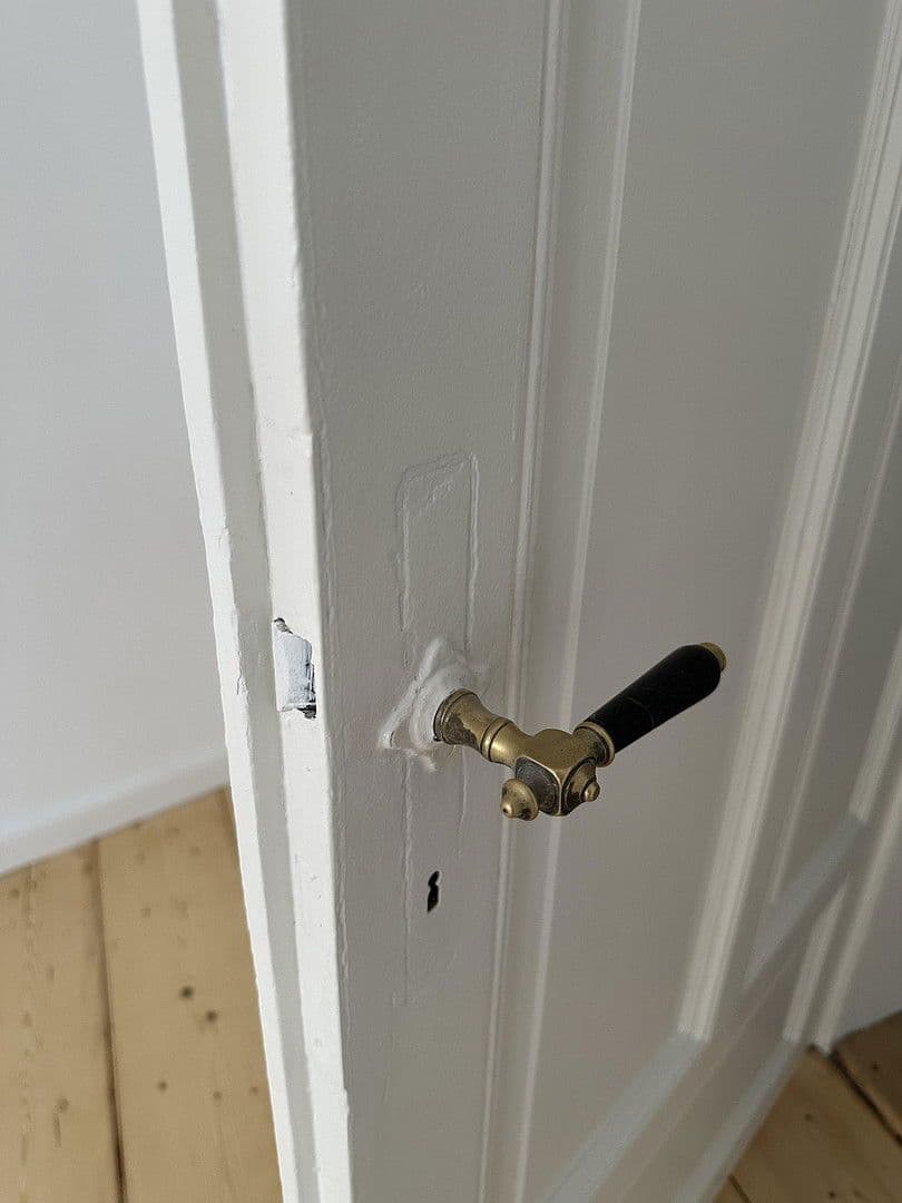 Prenájom bytu 4-izbový 123 m², Offenbach am Main, Hesensko Prenájom bytu 4-izbový 123 m², Offenbach am Main, Hesensko