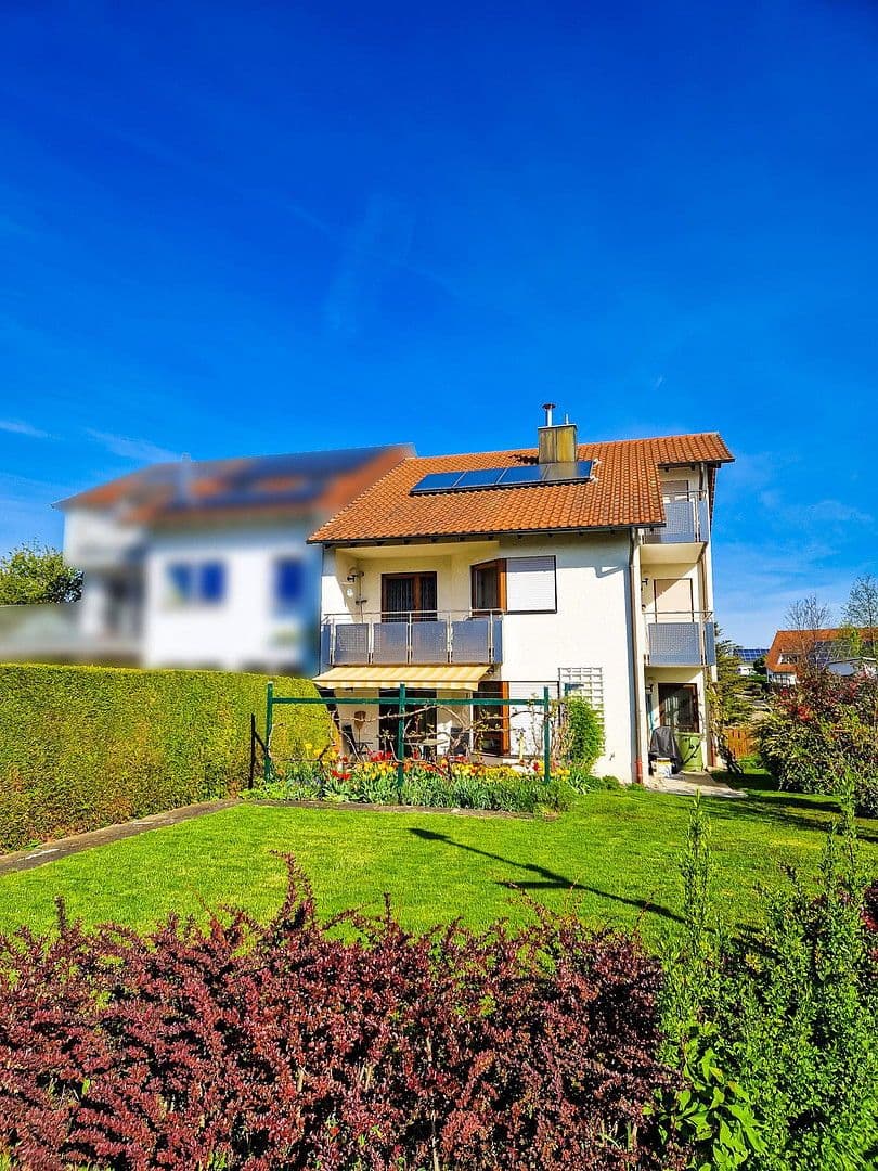 Predaj domu 157 m², pozemek 403 m², Kusterdingen, Bádensko-Wurttembersko Predaj domu 157 m², pozemek 403 m², Kusterdingen, Bádensko-Wurttembersko