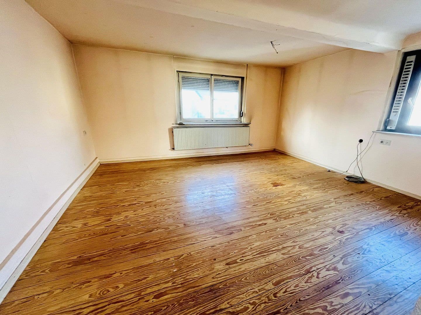 Predaj domu 210 m², pozemek 180 m², Oppenweiler, Bádensko-Wurttembersko Predaj domu 210 m², pozemek 180 m², Oppenweiler, Bádensko-Wurttembersko
