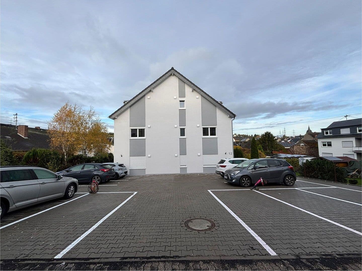 Prenájom bytu 3-izbový 76 m², Gartenstr.12, Kettig, Porýnie-Falcko Prenájom bytu 3-izbový 76 m², Gartenstr.12, Kettig, Porýnie-Falcko