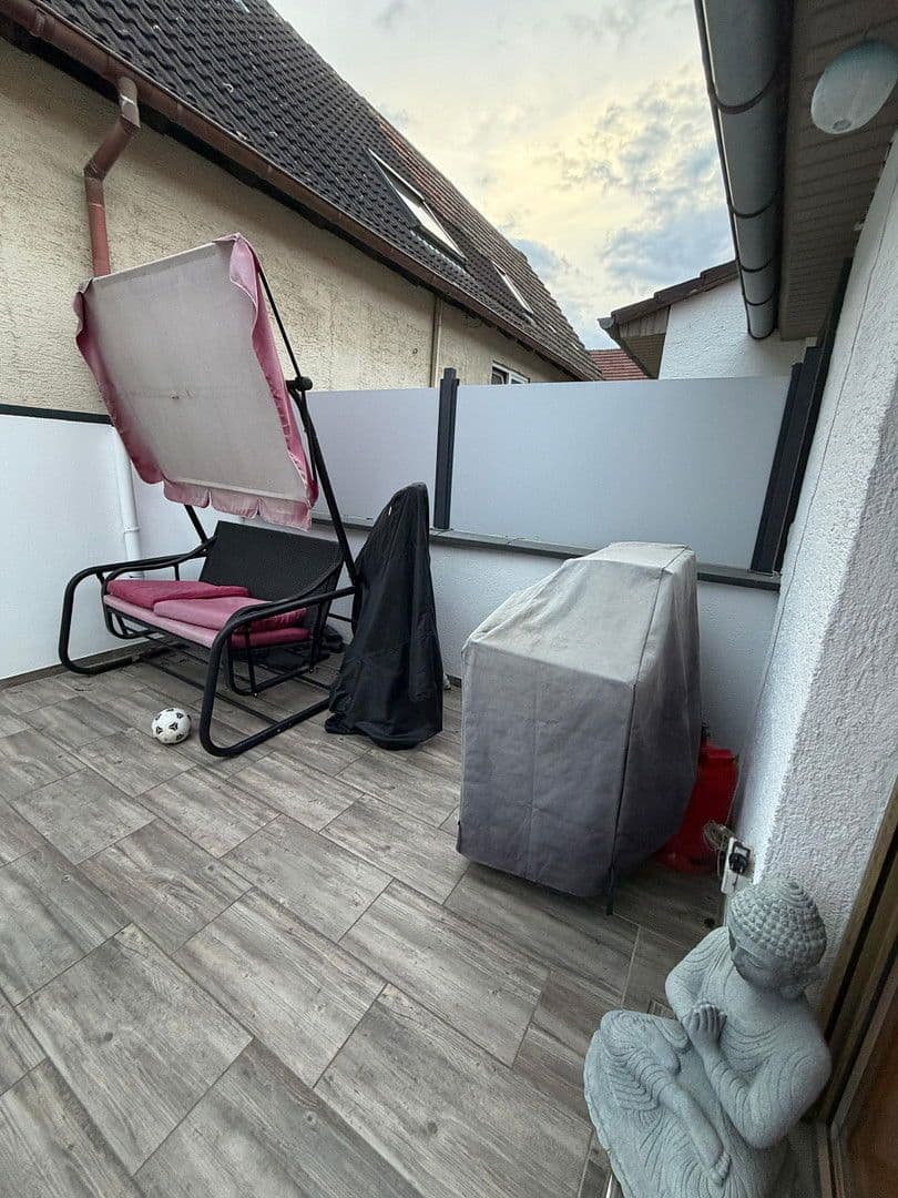 Predaj domu 180 m², pozemek 291 m², Haßloch, Porýnie-Falcko Predaj domu 180 m², pozemek 291 m², Haßloch, Porýnie-Falcko