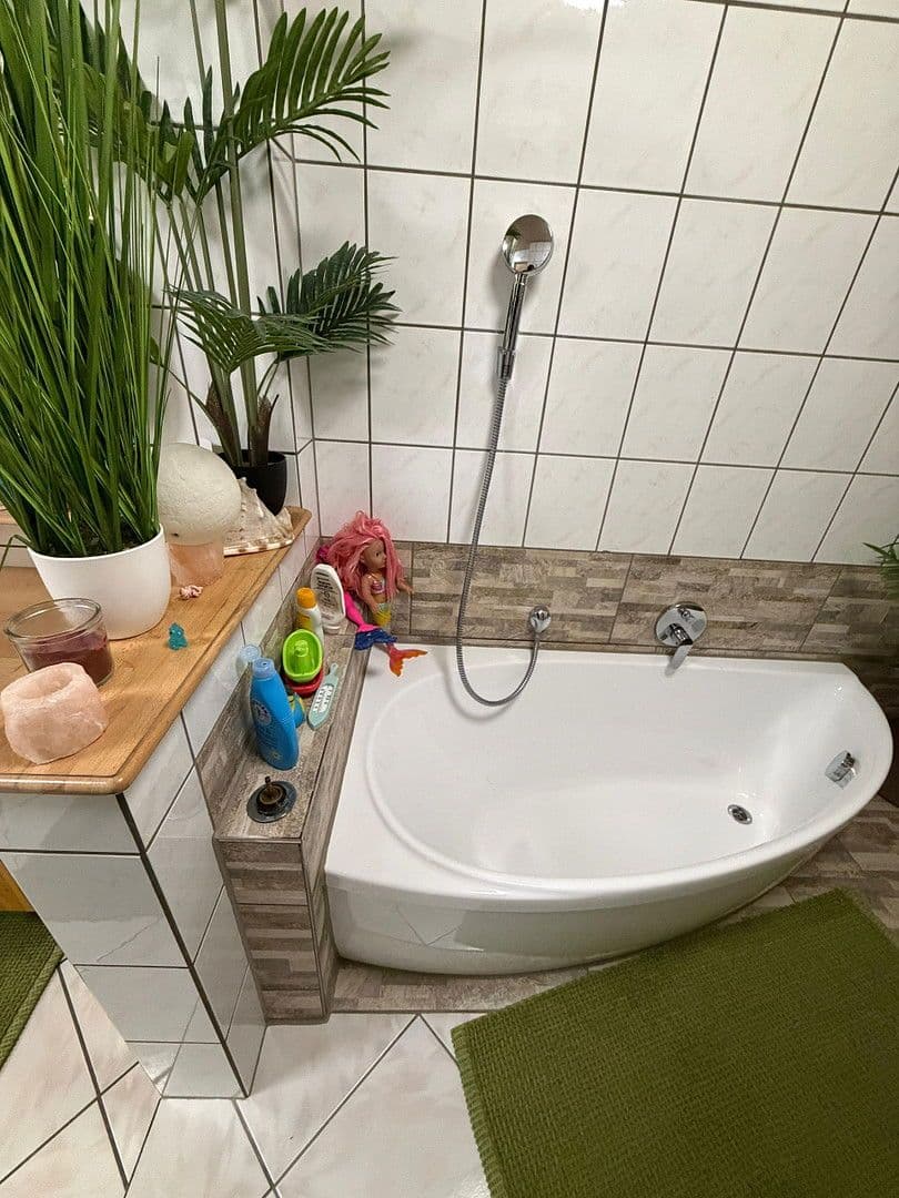 Predaj domu 180 m², pozemek 291 m², Haßloch, Porýnie-Falcko Predaj domu 180 m², pozemek 291 m², Haßloch, Porýnie-Falcko