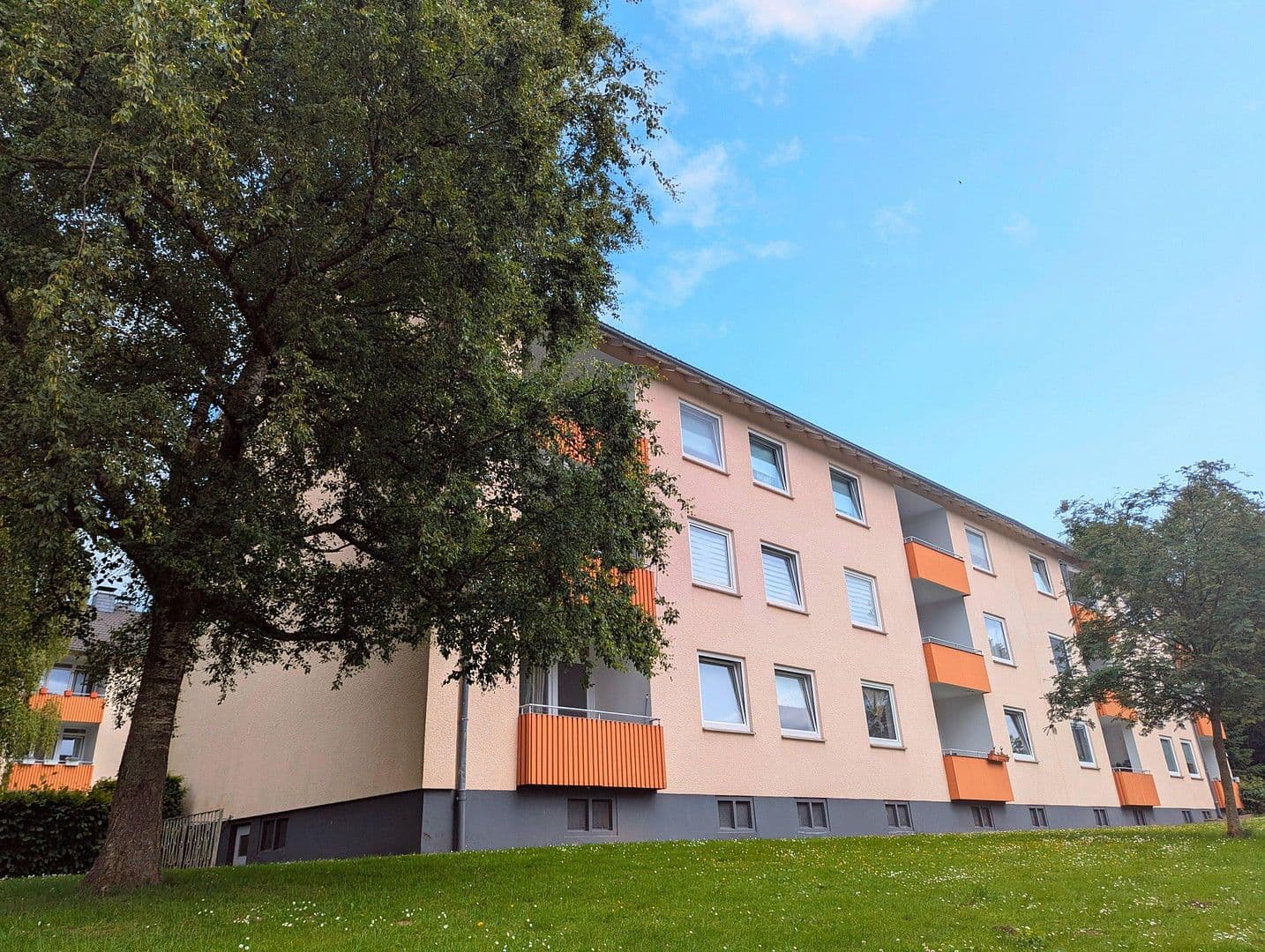 Predaj bytu 4-izbový 92 m², Lage, Severné Porýnie - Westfálsko Predaj bytu 4-izbový 92 m², Lage, Severné Porýnie - Westfálsko