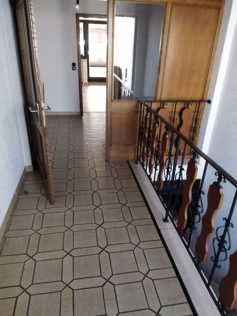 Predaj domu 200 m², pozemek 1.000 m², Loiching, Bavorsko Predaj domu 200 m², pozemek 1.000 m², Loiching, Bavorsko