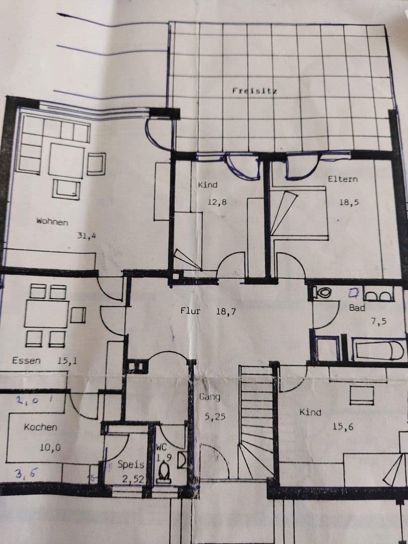 Predaj domu 200 m², pozemek 1.000 m², Loiching, Bavorsko Predaj domu 200 m², pozemek 1.000 m², Loiching, Bavorsko
