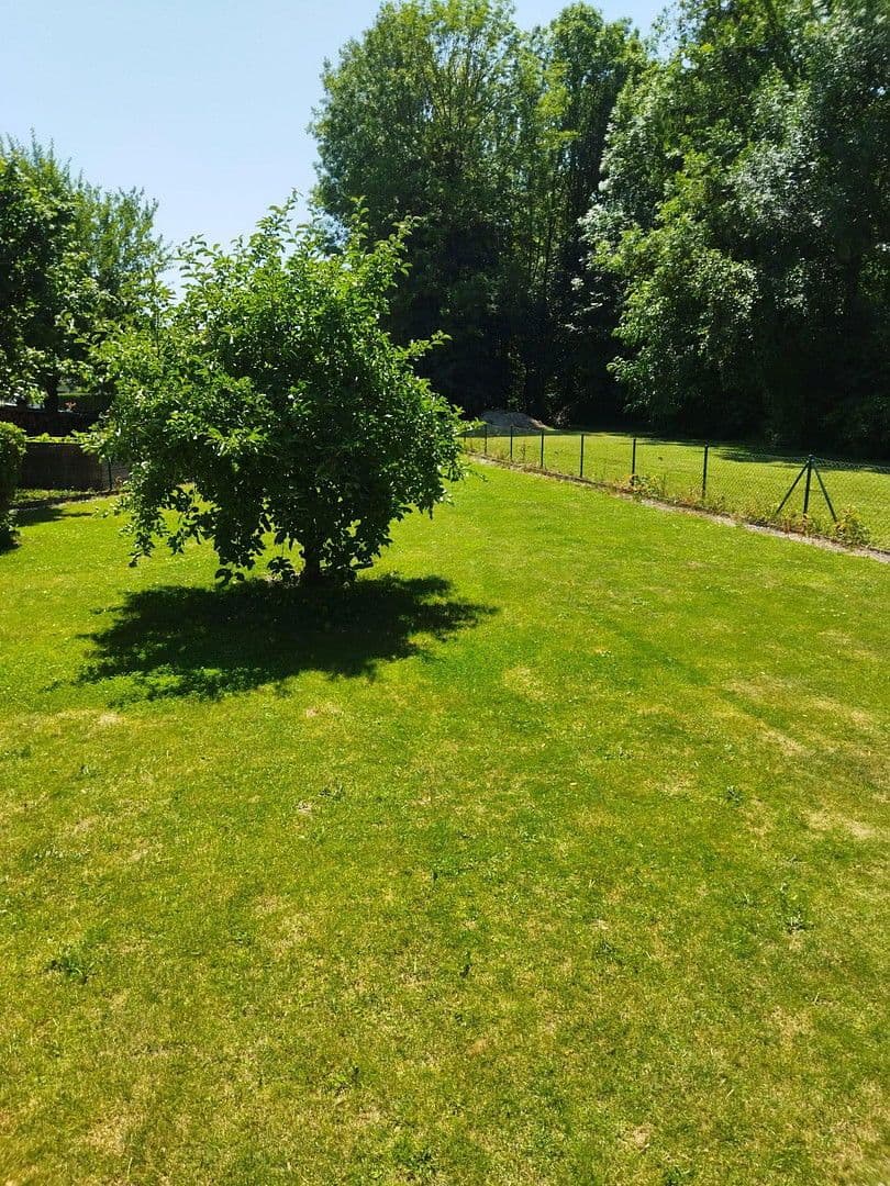 Predaj domu 200 m², pozemek 1.000 m², Loiching, Bavorsko Predaj domu 200 m², pozemek 1.000 m², Loiching, Bavorsko