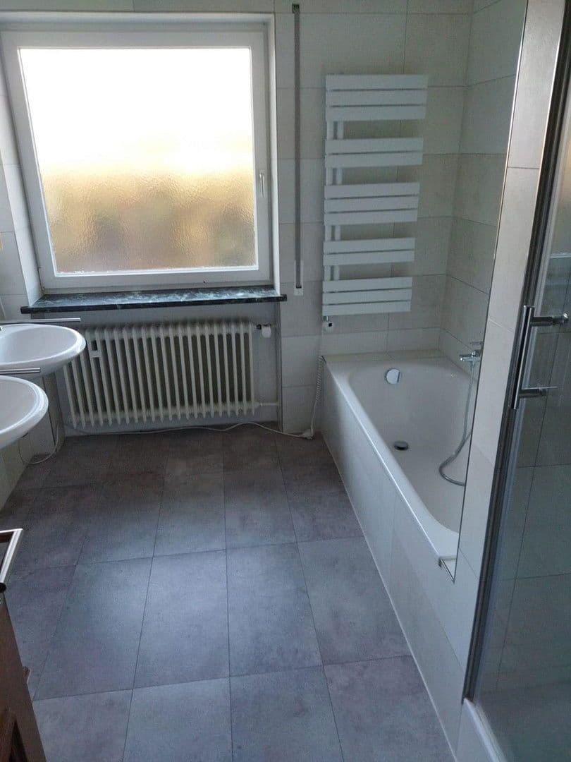 Predaj domu 200 m², pozemek 1.000 m², Loiching, Bavorsko Predaj domu 200 m², pozemek 1.000 m², Loiching, Bavorsko