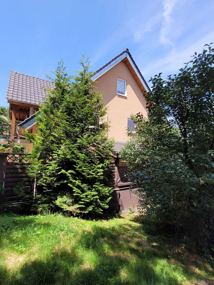 Predaj domu 258 m², pozemek 356 m², Ostfildern, Bádensko-Wurttembersko Predaj domu 258 m², pozemek 356 m², Ostfildern, Bádensko-Wurttembersko