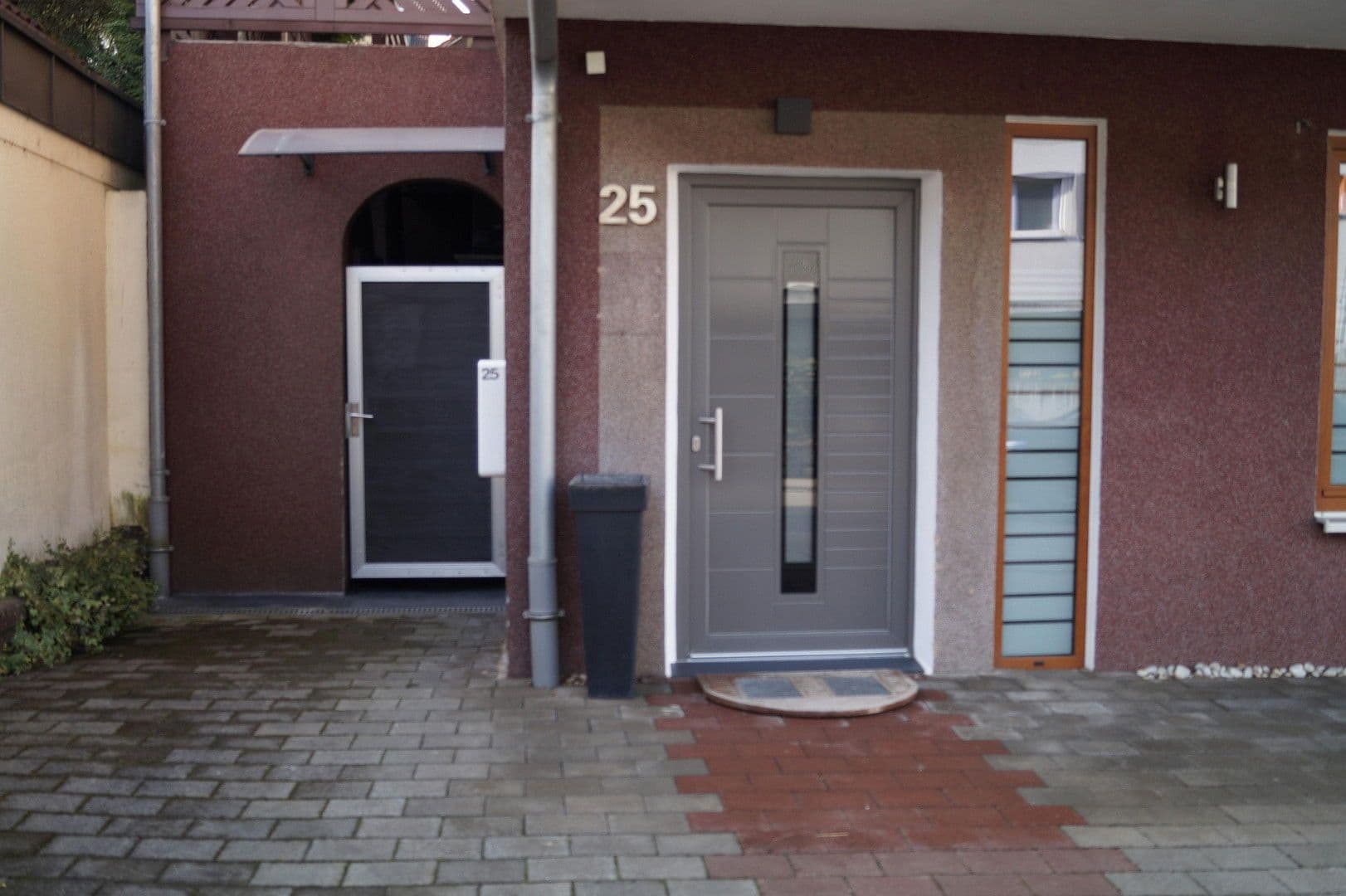 Predaj domu 258 m², pozemek 356 m², Ostfildern, Bádensko-Wurttembersko Predaj domu 258 m², pozemek 356 m², Ostfildern, Bádensko-Wurttembersko