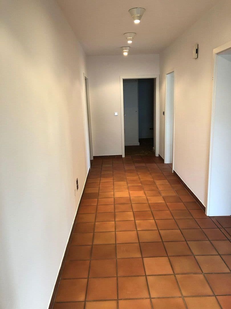 Predaj domu 238 m², pozemek 818 m², Kollwitzweg 6, Goslar, Dolné Sasko Predaj domu 238 m², pozemek 818 m², Kollwitzweg 6, Goslar, Dolné Sasko