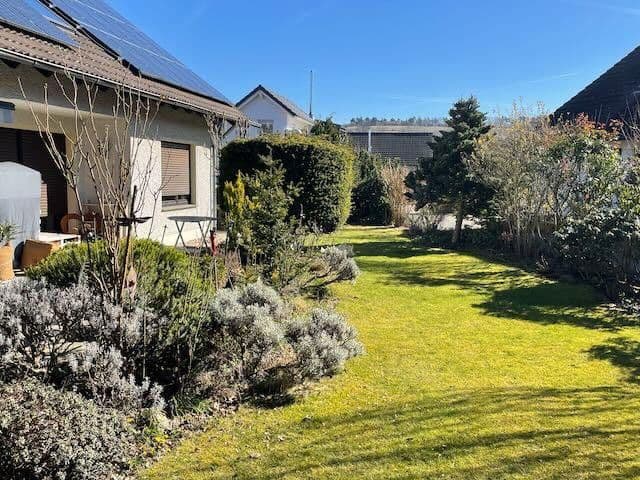 Predaj domu 238 m², pozemek 818 m², Kollwitzweg 6, Goslar, Dolné Sasko Predaj domu 238 m², pozemek 818 m², Kollwitzweg 6, Goslar, Dolné Sasko