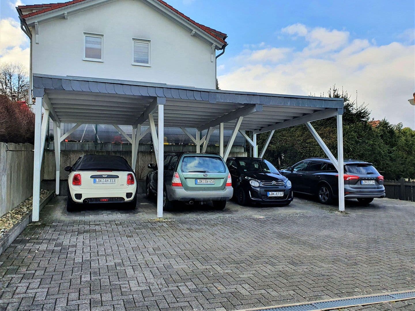 Predaj domu 126 m², pozemek 131 m², Waldsolms, Hesensko Predaj domu 126 m², pozemek 131 m², Waldsolms, Hesensko