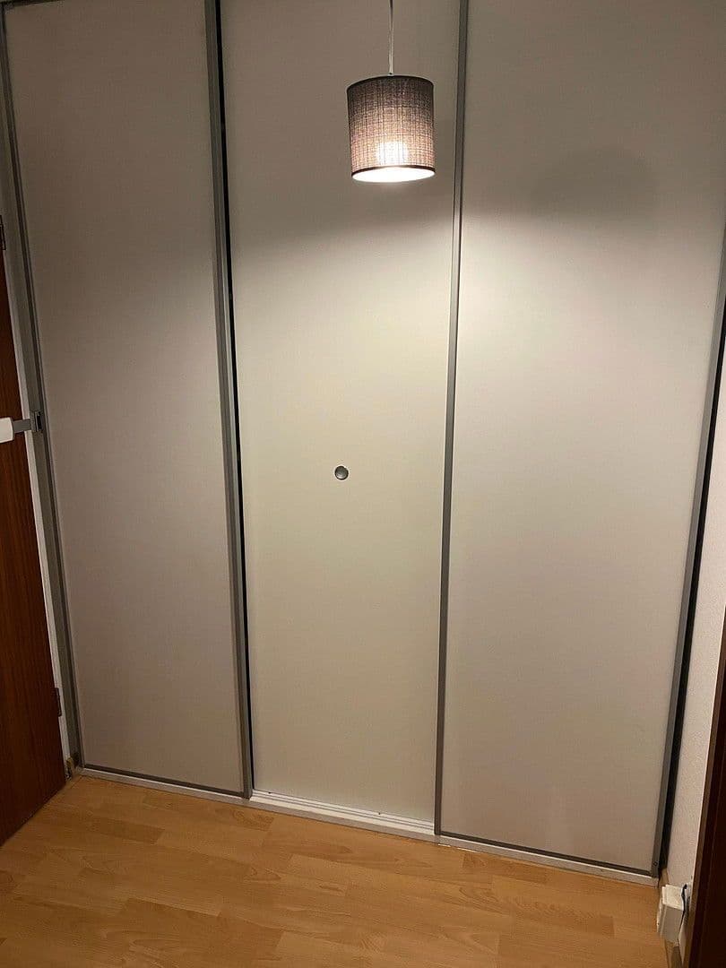 Prenájom bytu 1-izbový 46 m², Berlin, Berlín Prenájom bytu 1-izbový 46 m², Berlin, Berlín