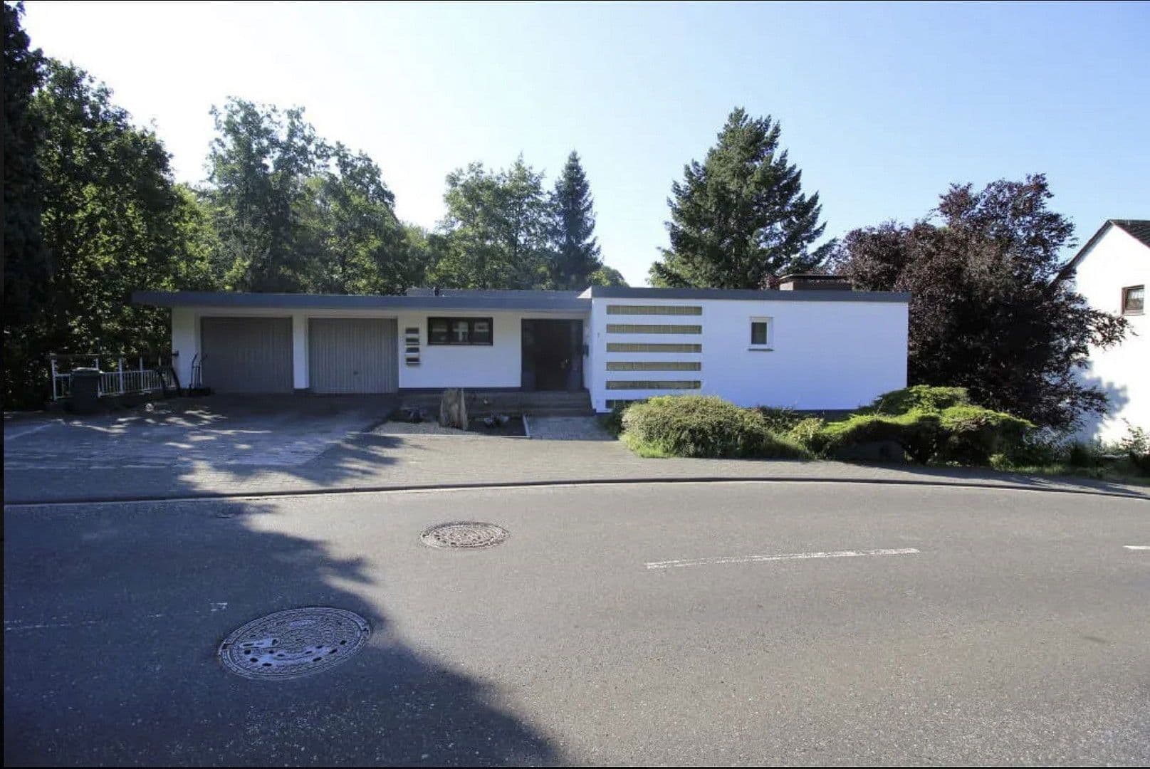 Prenájom bytu 6-izbový 180 m², Göttschieder Str. 7, Idar-Oberstein, Porýnie-Falcko Prenájom bytu 6-izbový 180 m², Göttschieder Str. 7, Idar-Oberstein, Porýnie-Falcko