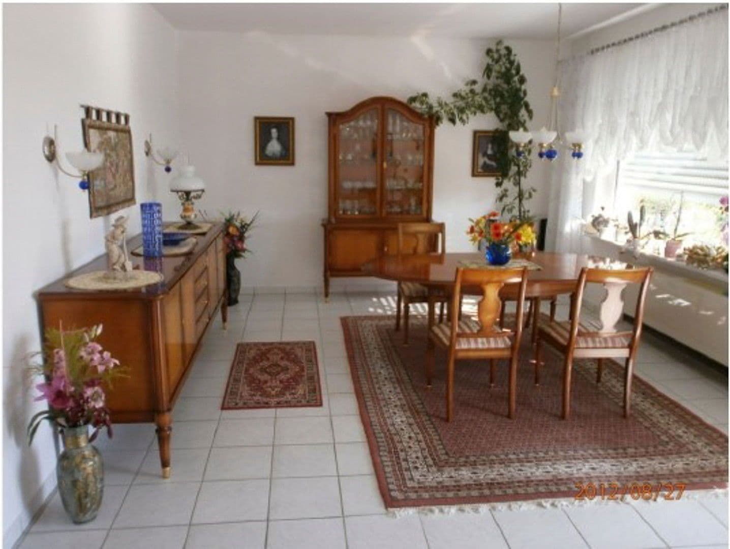 Predaj domu 293 m², pozemek 1.039 m², Markt Taschendorf, Bavorsko Predaj domu 293 m², pozemek 1.039 m², Markt Taschendorf, Bavorsko