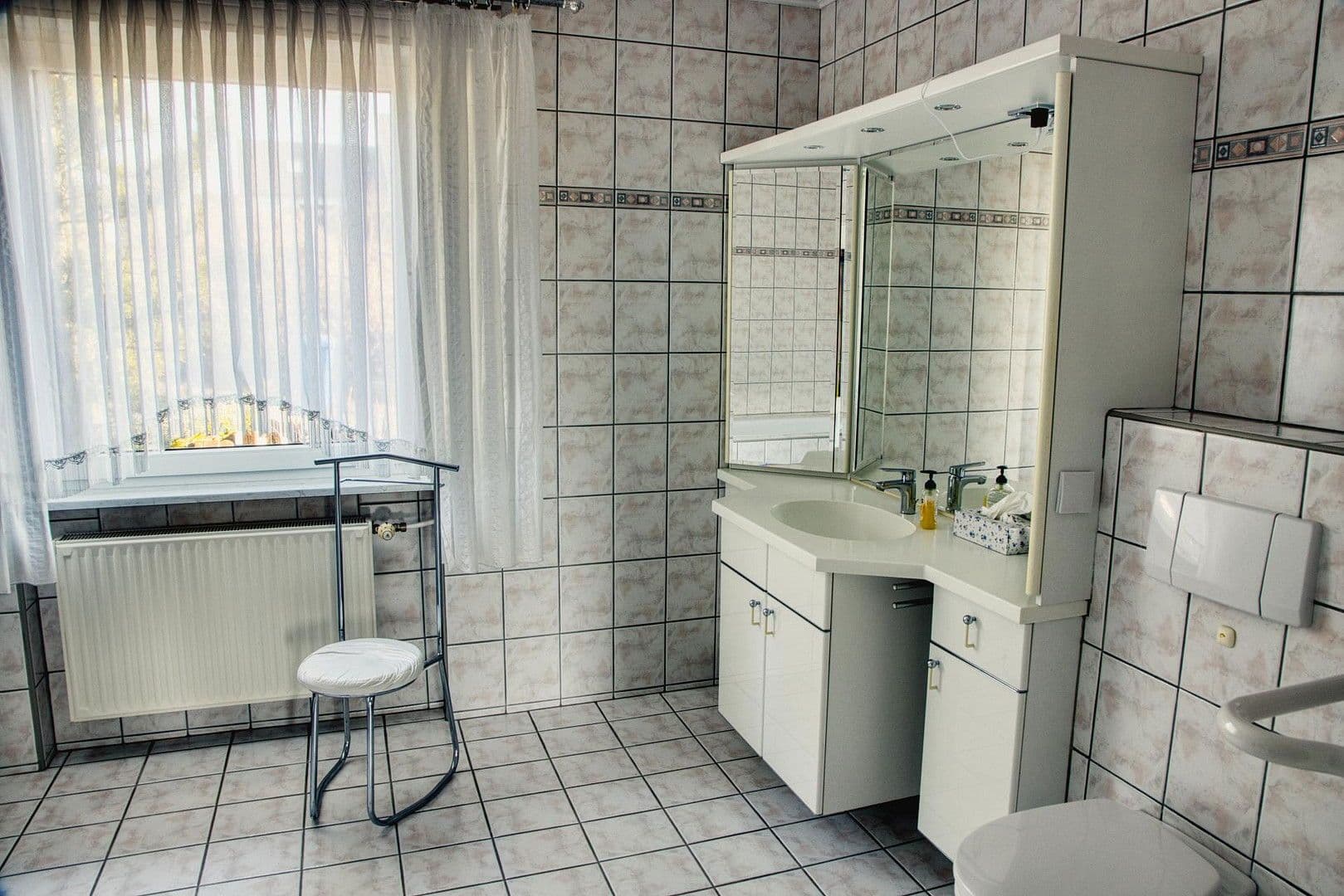 Predaj domu 293 m², pozemek 1.039 m², Markt Taschendorf, Bavorsko Predaj domu 293 m², pozemek 1.039 m², Markt Taschendorf, Bavorsko