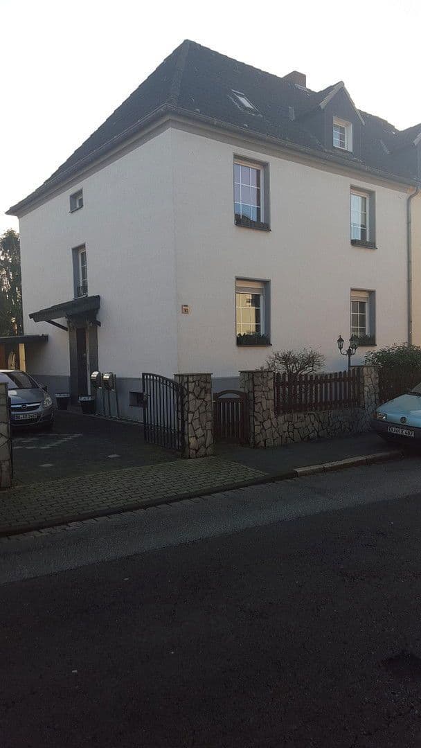 Prenájom bytu 2-izbový 71 m², Duisburg, Severné Porýnie - Westfálsko Prenájom bytu 2-izbový 71 m², Duisburg, Severné Porýnie - Westfálsko