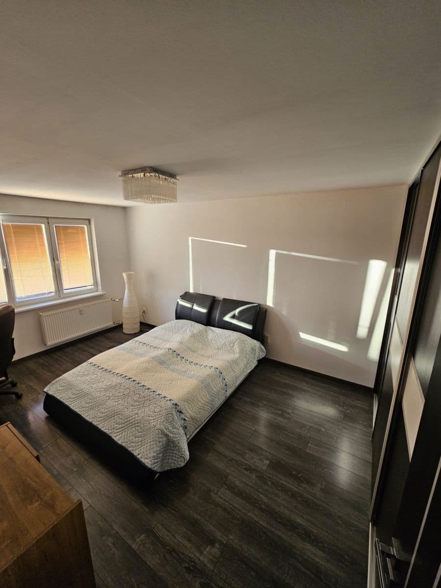 Prenájom bytu 2-izbový 55 m², Gabajova, Žilina, Žilinský kraj Prenájom bytu 2-izbový 55 m², Gabajova, Žilina, Žilinský kraj