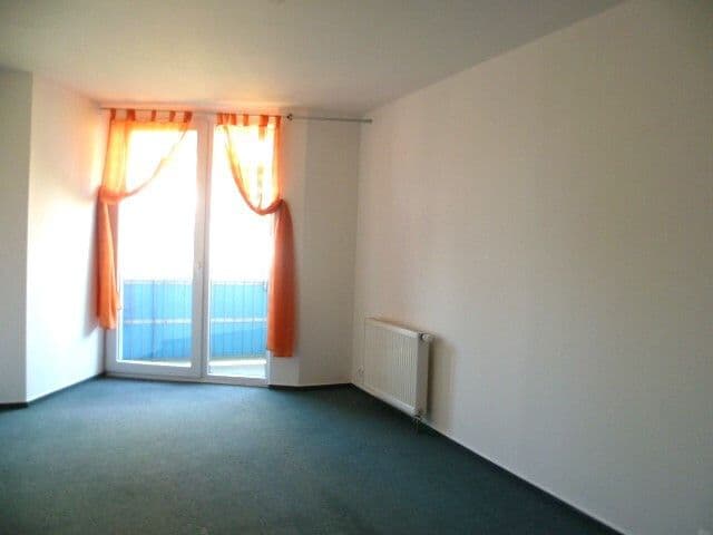 Prenájom bytu 2-izbový 48 m², Zlonická, Praha, Praha Prenájom bytu 2-izbový 48 m², Zlonická, Praha, Praha