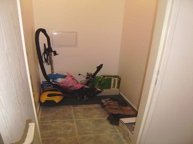 Prenájom bytu 2-izbový 48 m², Zlonická, Praha, Praha Prenájom bytu 2-izbový 48 m², Zlonická, Praha, Praha