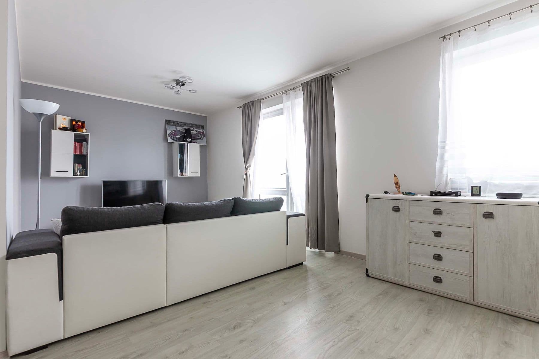 Predaj bytu 2-izbový 82 m², Ecksteinova, Chýně, Středočeský kraj Predaj bytu 2-izbový 82 m², Ecksteinova, Chýně, Středočeský kraj