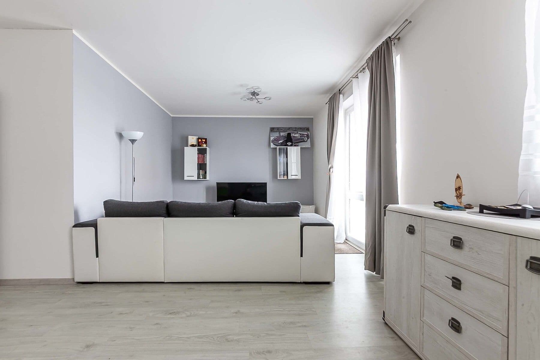 Predaj bytu 2-izbový 82 m², Ecksteinova, Chýně, Středočeský kraj Predaj bytu 2-izbový 82 m², Ecksteinova, Chýně, Středočeský kraj