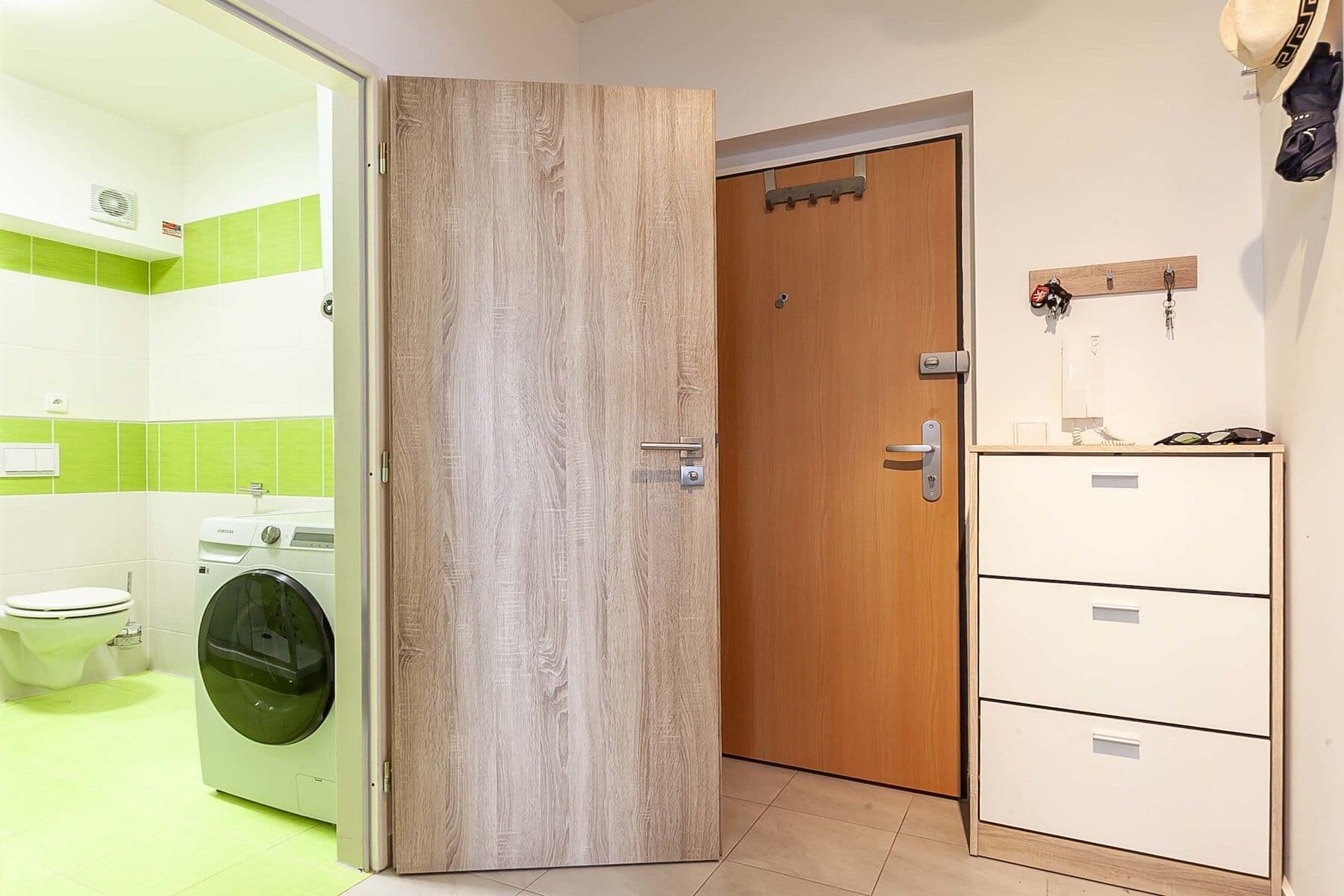 Predaj bytu 2-izbový 82 m², Ecksteinova, Chýně, Středočeský kraj Predaj bytu 2-izbový 82 m², Ecksteinova, Chýně, Středočeský kraj